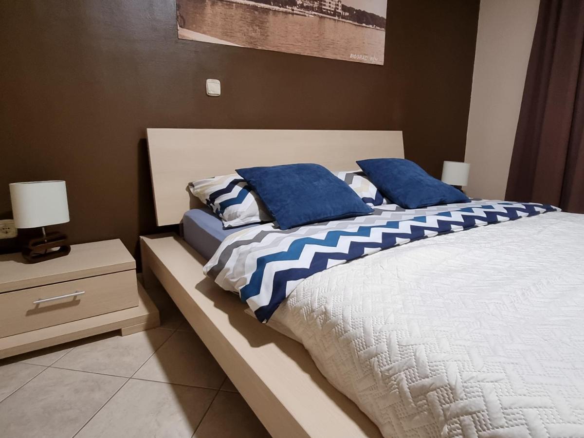 M&M Apartments Biograd Na Moru Buitenkant foto